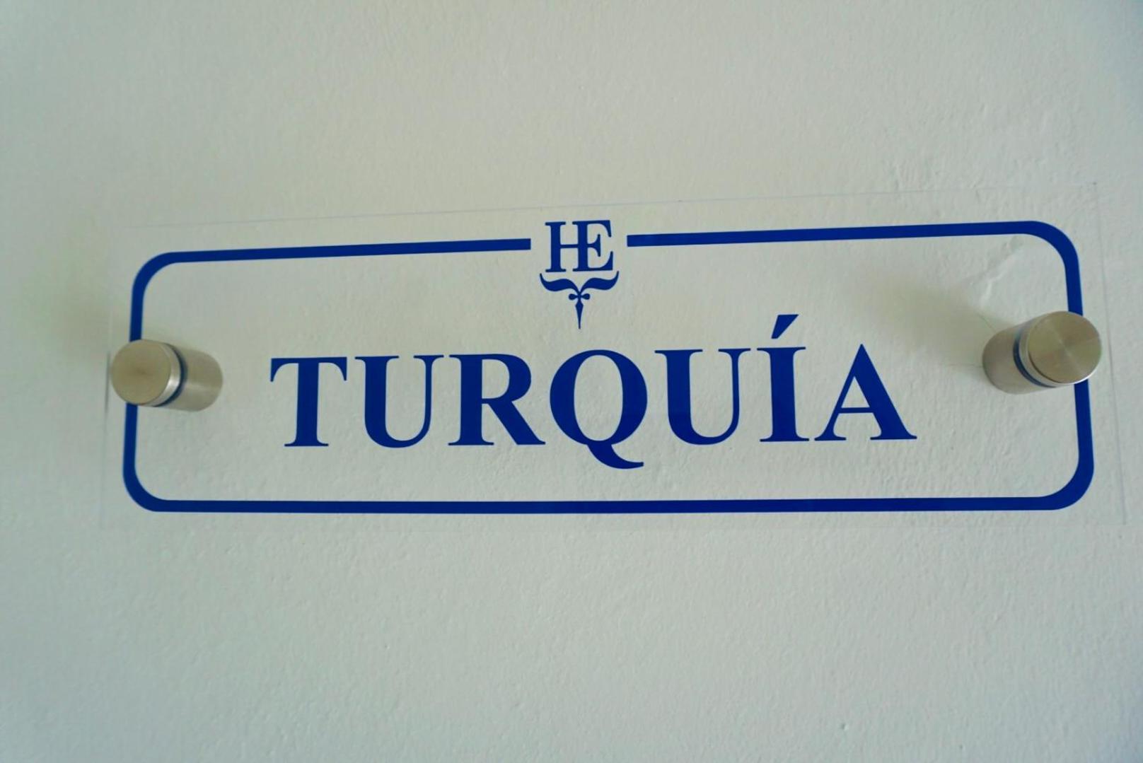 Hostal El Ejecutivo San Juan de la Maguana ภายนอก รูปภาพ